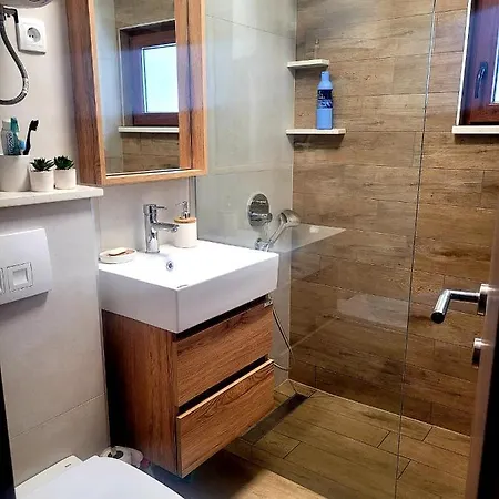Apartment Zlatna Jabuka *