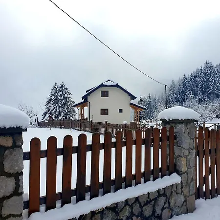 Zlatna Jabuka *